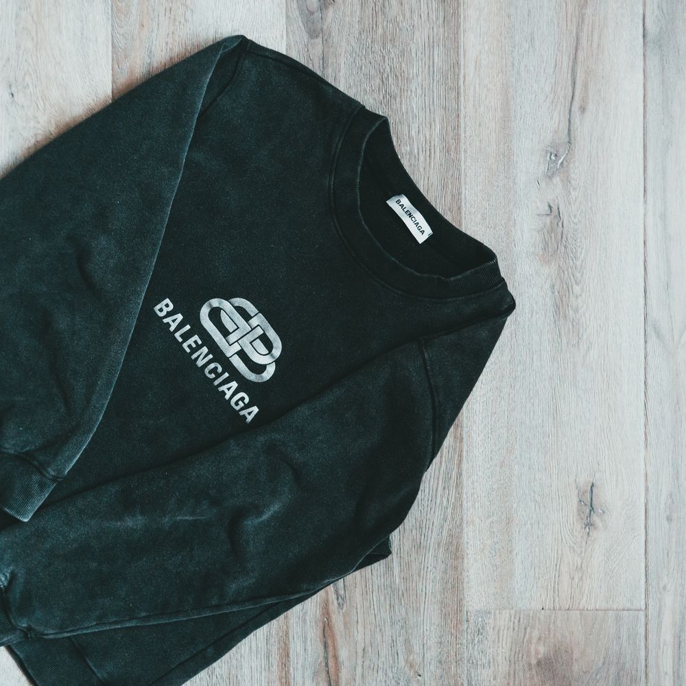 TD Ribbed Beanie in black, folded flat